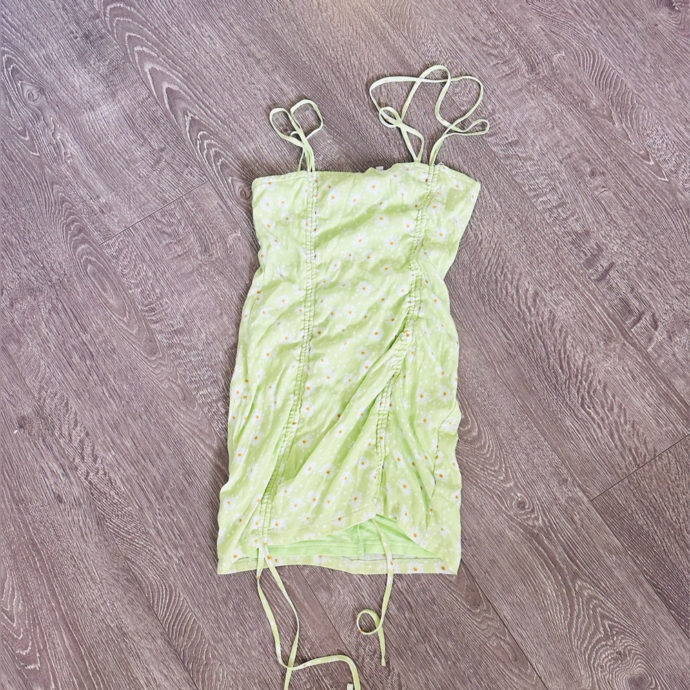 Green preppy pink dress
